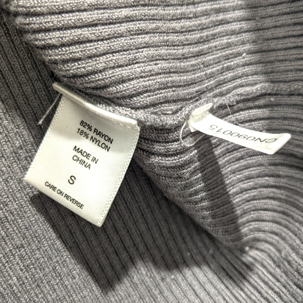 NY&Co Fitted Ribbed Sweater - Picture 8 of 11